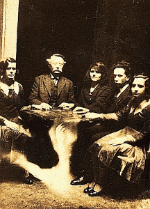 A seance