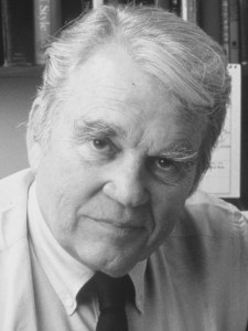 Andy Rooney was a satirical political/cultural syndicated columnist and senior CBS NEWS producer/reporter and 60 Minutes commentator. Mr. Rooney's weekly column appeared in the Valley Vantage throughout the 1990s.